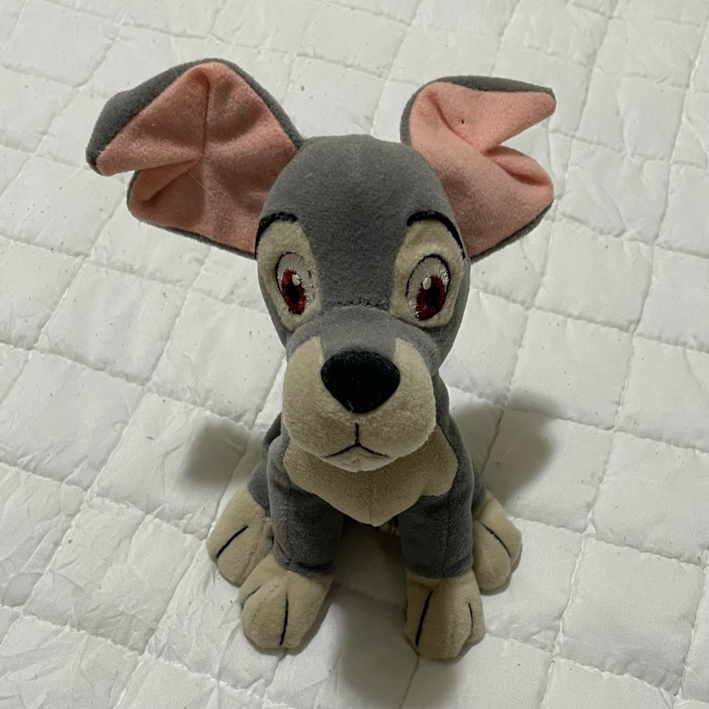 Tramp stuffed animal
